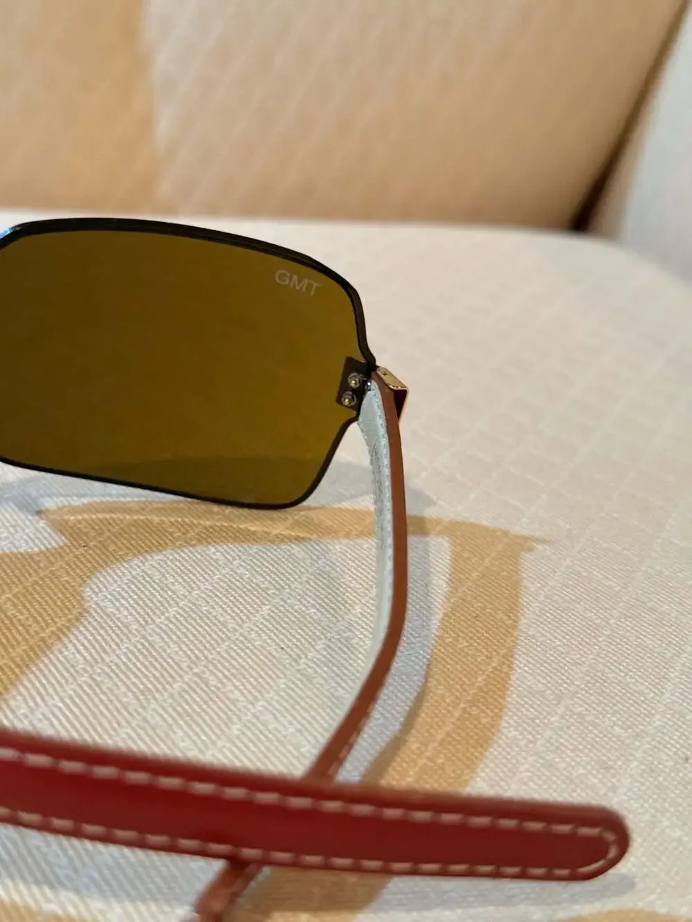 Histoire de Voir Vintage Y2K Frameless Shield Leather Sunglasses